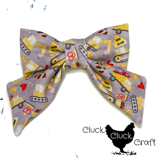 Charlotte Bow, Loads of Love