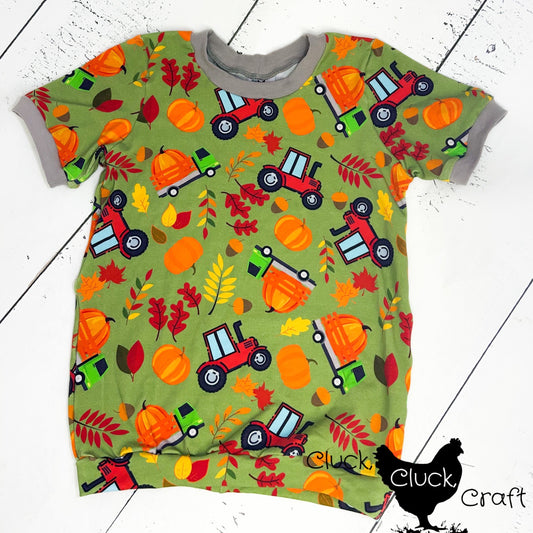 Simon Slouchy Tee, Tractors in the Pumpkin Patch